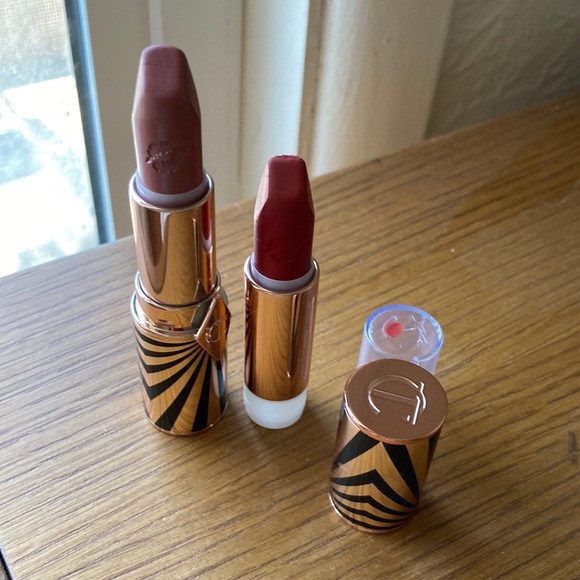 Charlotte Tilbury Hot Lips - jk magic, red hot susan (refill) - Picture 1 of 2